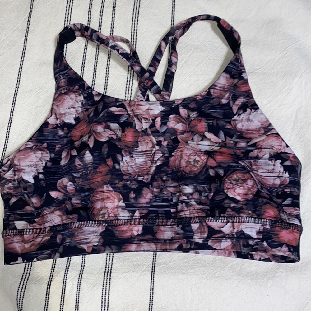 Lululemon Free To Be Wild 6